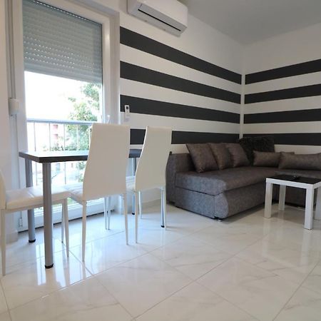 Ferienwohnung Sneky Pula Exterior foto