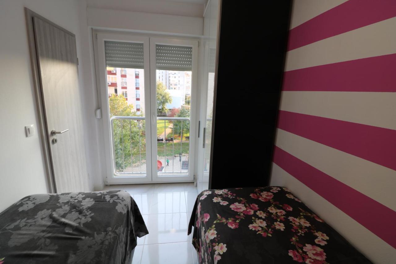 Ferienwohnung Sneky Pula Exterior foto